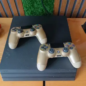 Игровая приставка Sony Playstation 4 Pro 1 TB версия 9.00, Душанбе