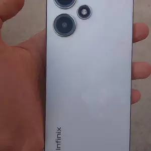 Infinix not 30 play, Исфара