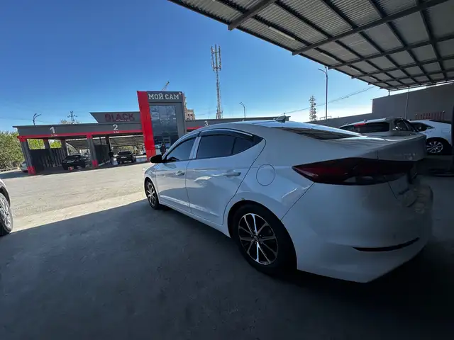 Hyundai Avante