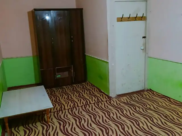 1-комн. квартира, 4 этаж, 36 м², 18 мкр, Худжанд