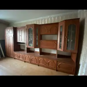 Стенка, Бободжон Гафуров