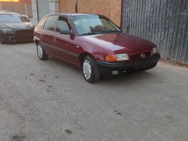 Opel Astra F