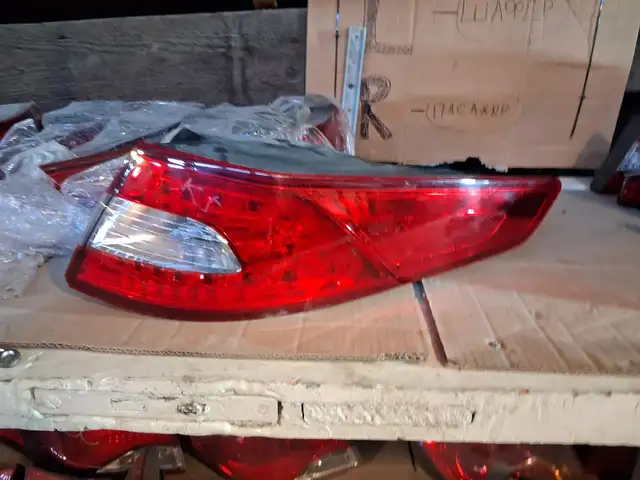 Задний стоп фонарь от Kia k5 2010-2014, Душанбе