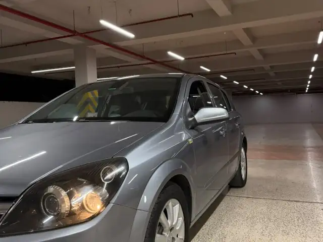 Opel Astra H