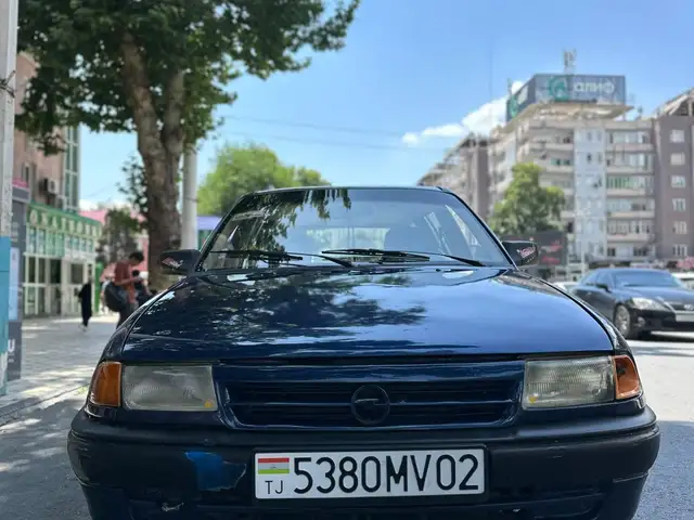 Opel Astra F