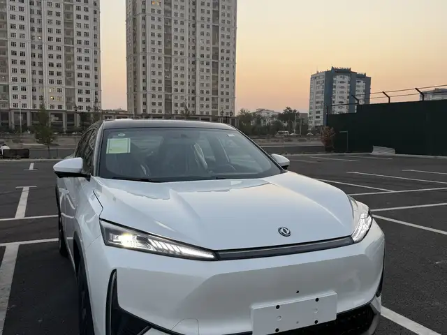 Dongfeng L7
