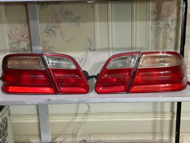 Задние фары от Mercedes-Benz w210 Elegance, Худжанд