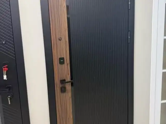 Дверь, Душанбе