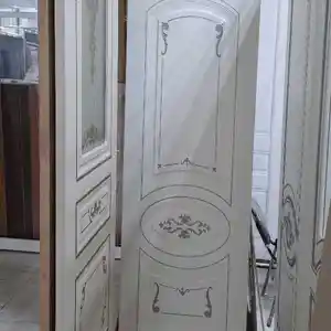 Дверь, Душанбе