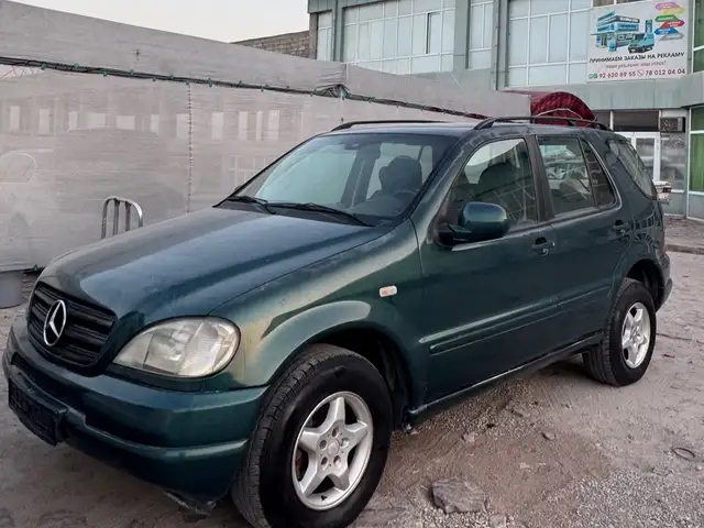 Mercedes-Benz ML class