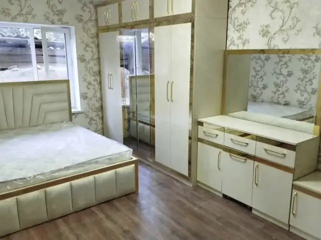 Спальный гарнитур, Душанбе