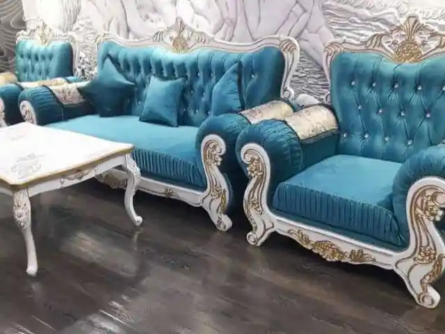 Тройка диван королевская, Худжанд