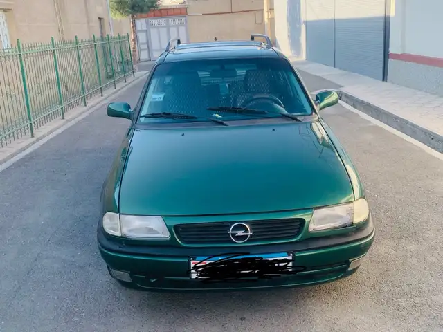 Opel Astra F