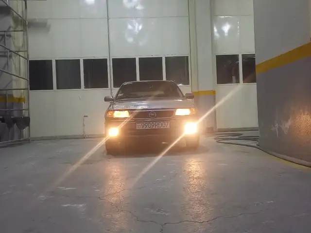Opel Astra F