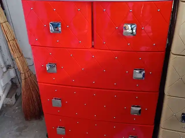 Комод, Душанбе