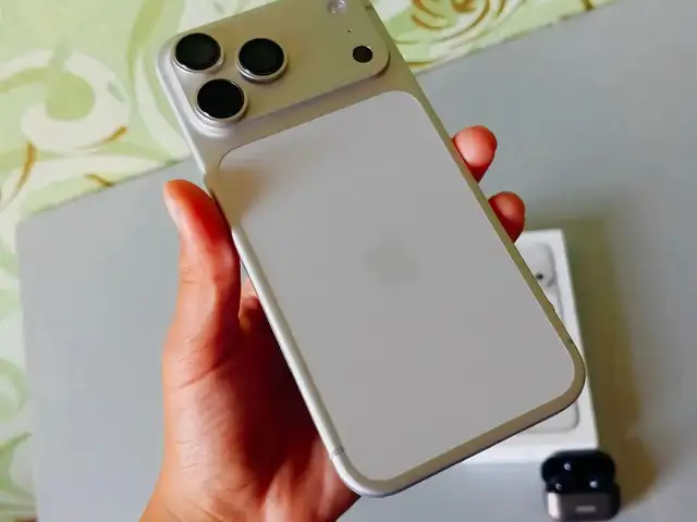 Apple iPhone 17 Pro Max, 256 gb, Silver, Душанбе