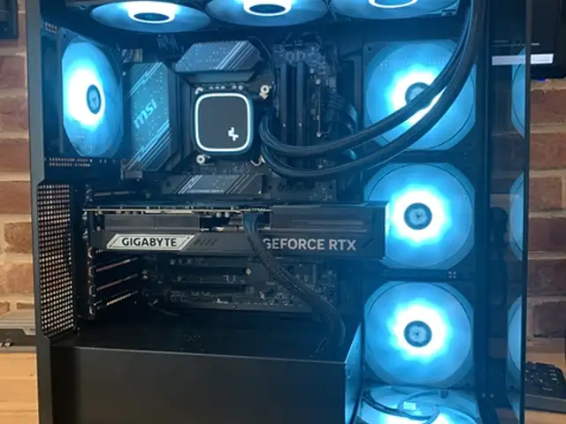 Игровой персональный компьютер Ultra 7-270K PLUS/RTX 5060Ti, Душанбе