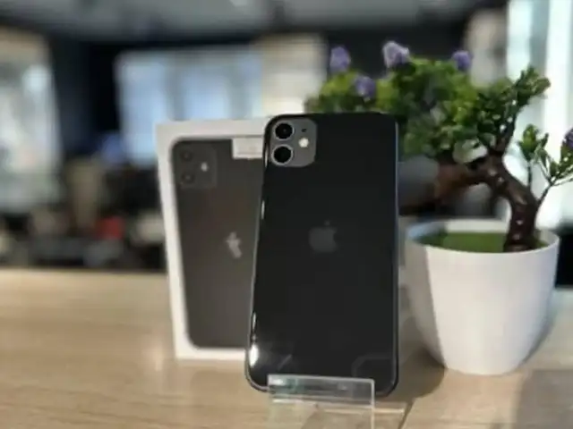 Apple iPhone 11, 128 gb, Product Red, Хуҷанд