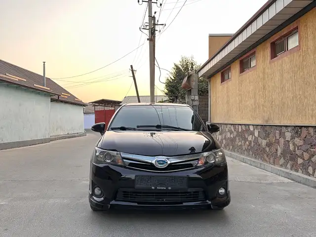 Toyota Fielder