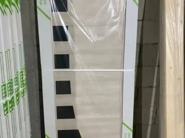 Дверь, Душанбе