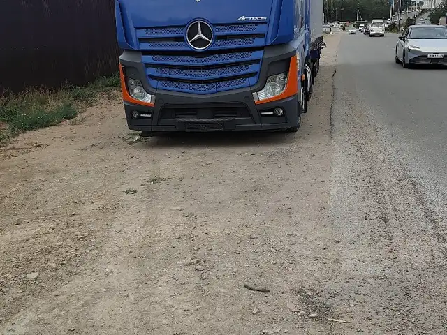 Седельный тягач Mercedes-Benz Actros 1848, 2013, Худжанд