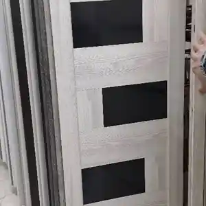 Дверь, Душанбе
