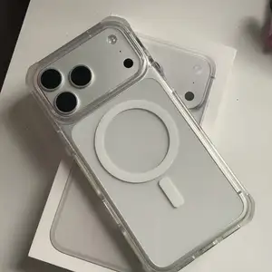 Apple iPhone 17 Pro Max, 256 gb, Silver, Хуҷанд