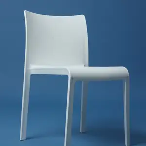 Стулья, Душанбе