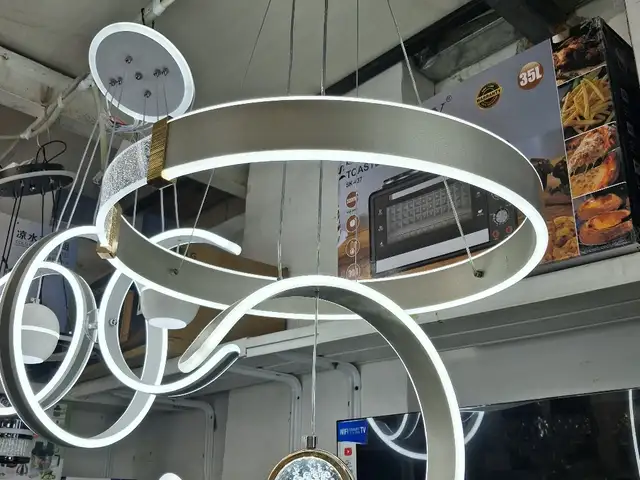 Люстра, Душанбе