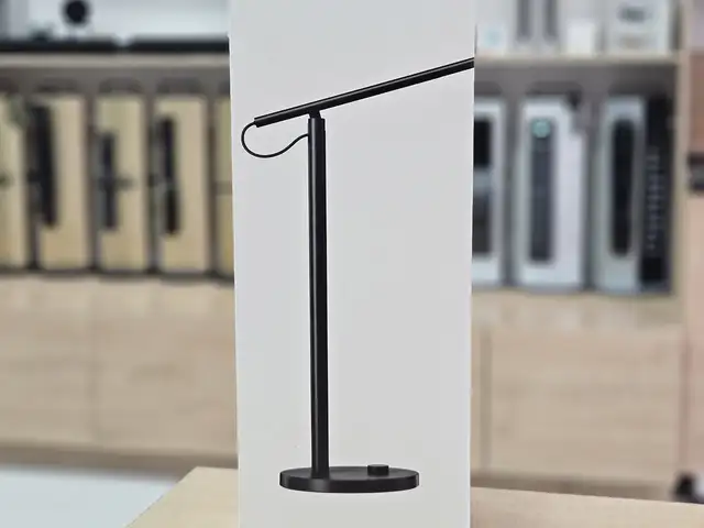 Светодиодная настольная лампа Xiaomi Mijia LED Desk Lamp 1S, Душанбе