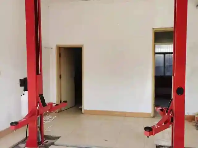Подъемник двухстоечный 4 Тонны, Душанбе