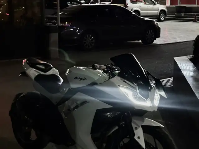 Мотоцикл Kawasaki ninja 400 с документами, Душанбе