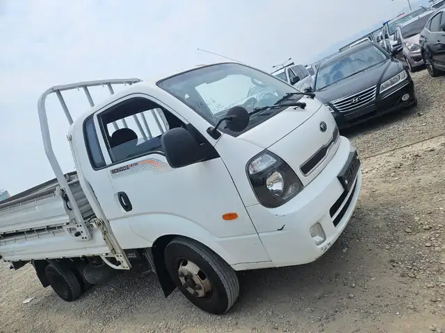 Бортовой автомобиль Kia Bongo 3, 2014, Душанбе