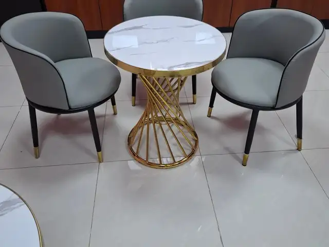 Стол и стулья для офиса и дома, Душанбе