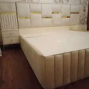 Кровать с тумбой, Душанбе