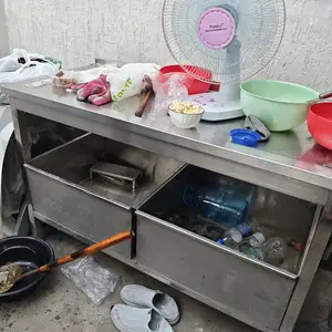 Рабочий стол и ёмкости из нержавеющей стали, Душанбе