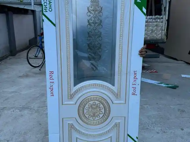 Дверь, Душанбе