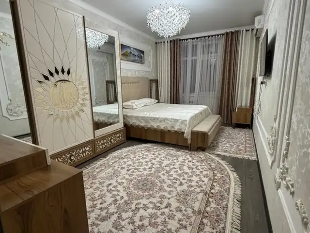 2-комн. квартира, 11 этаж, 90м², И.Сомони, Душанбе