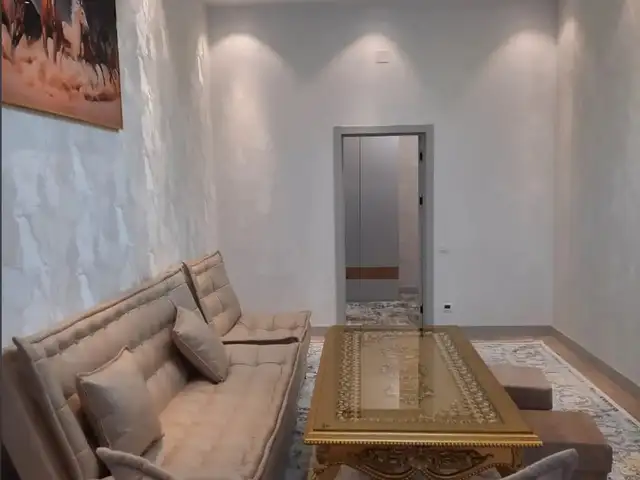 2-комн. квартира, 9 этаж, 77м², 20 мкр, Хуҷанд