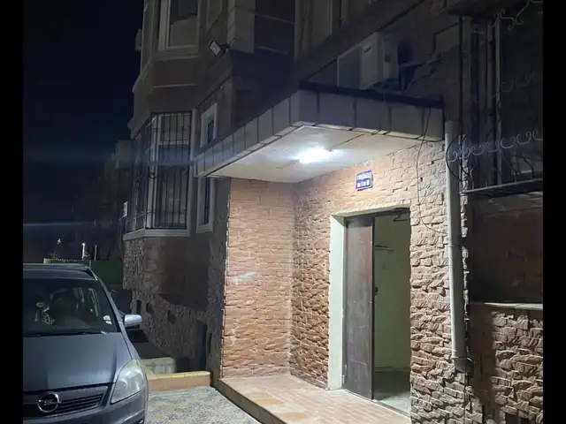 1-комн. квартира, Цокольный этаж, 48 м², 12 мкр, Хуҷанд