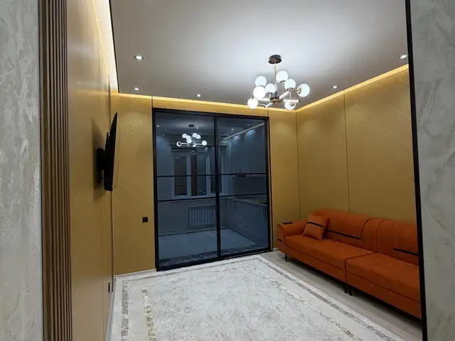 2-комн. квартира, 10 этаж, 70м², 82 мкр, Душанбе