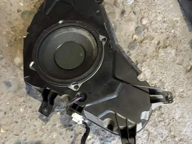 Сабвуфер Hyundai, Худжанд