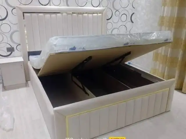 Кровать двуспальная, Душанбе