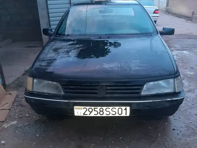 Peugeot 405