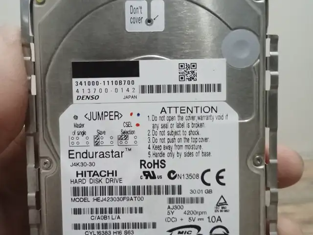 Жесткий диск HDD Hitachi 30GB, Левакант (Сарбанд)