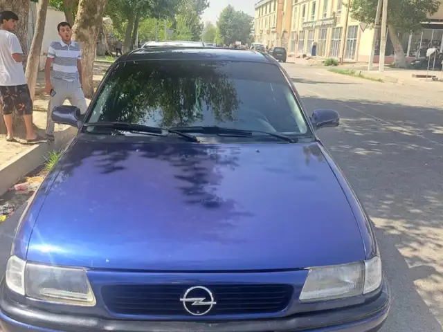 Opel Astra F