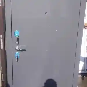 Дверь, Душанбе