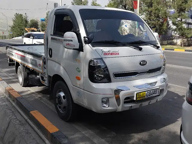Бортовой автомобиль KIA Bongo, 2014, Душанбе