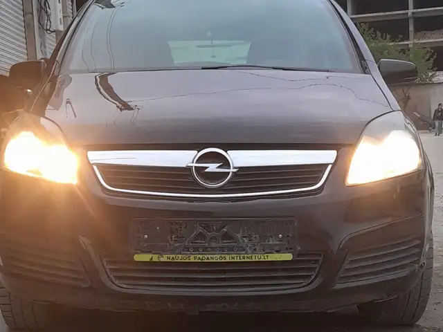 Opel Zafira