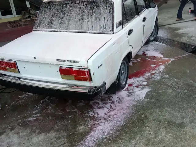 Lada (ВАЗ) 2107